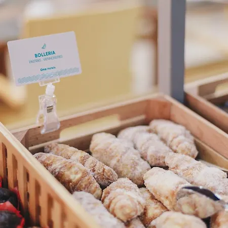 Ona Valle Golf & Εστεπόνα