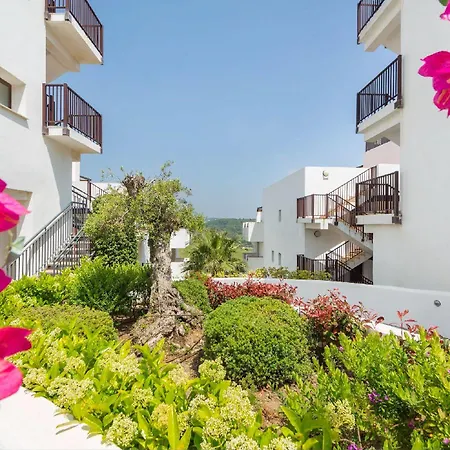 Ona Valle Golf & Εστεπόνα