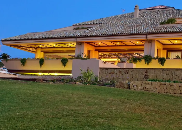 Ona Valle Golf & Aparthotel 4*