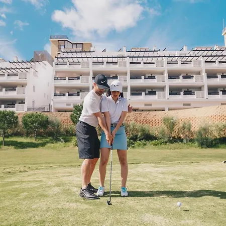 Ona Valle Golf & Апарт-готель 4*