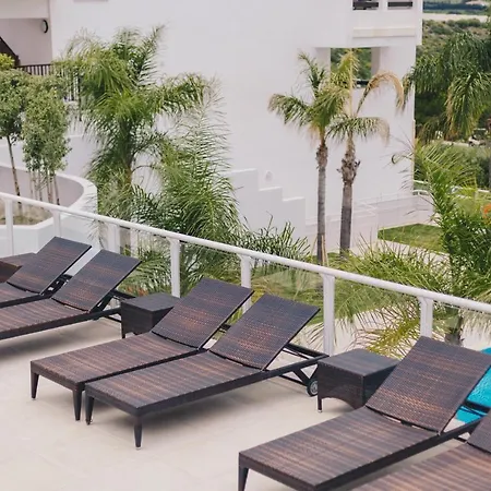 Ona Valle Golf & Апарт-готель 4*