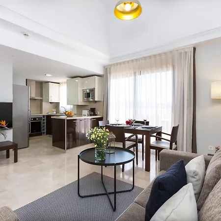 Ona Valle Golf & Естепона